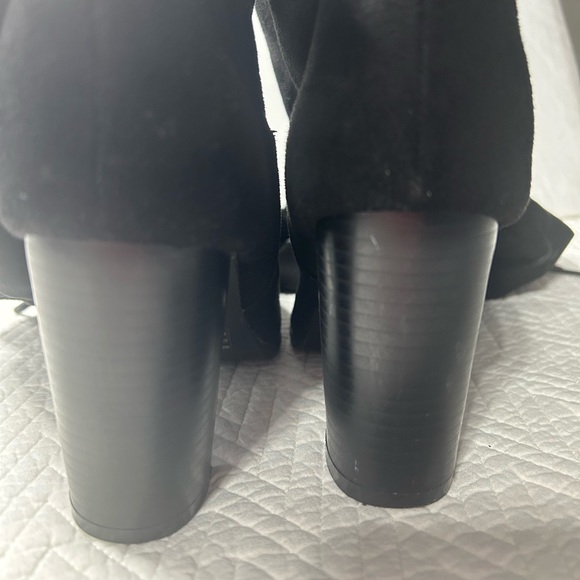 Cupid women’s size 8.5 poll on stretchy over the knee block, heel boot. - Picture 10 of 16